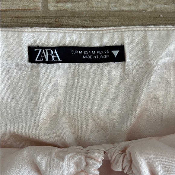 Zara Champagne Pink Satin Crop Top - Picture 2 of 3